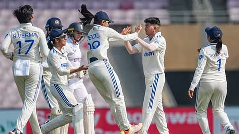 IND vs AUS: फिर होगा पिंक बॉल टेस्ट का घमासान, ऑस्ट्रेलियाई चुनौती के लिए तैयार टीम इंडिया; देखें शेड्यूल