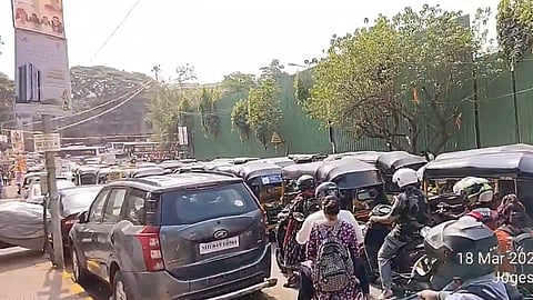 Jogeshwari East Traffic Viral Video