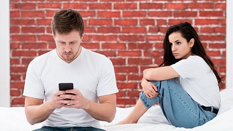Micro Cheating And Flickering In Relationship