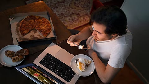Midnight Hunger Health Warning Signs