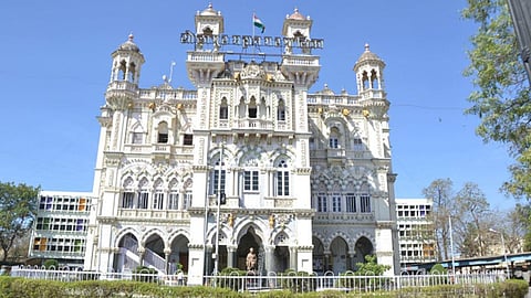 महाराष्ट्र नगर निगम, Solapur Municipal Corporation meeting, Solapur general meeting proposals, road naming proposals Solapur