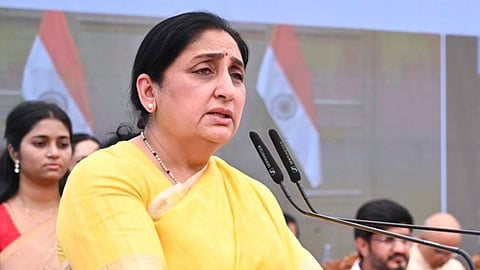 Sunetra Pawar announced the Come Early-Go Early scheme for women employees of the Maharashtra government.