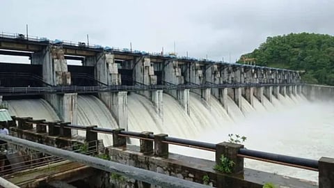 Health Department identifies 20 contaminated water sources in Wardha district after testing 2,665 public units. Authorities issue alerts to GPs to prevent diseases.