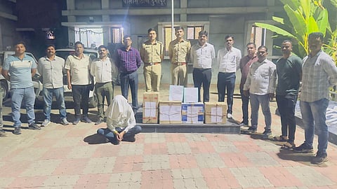 Chandrapur Police busts an interstate fake currency racket, seizing ₹91.15 lakh in counterfeit ₹500 notes from a flat. One accused from Ratlam, MP arrested.