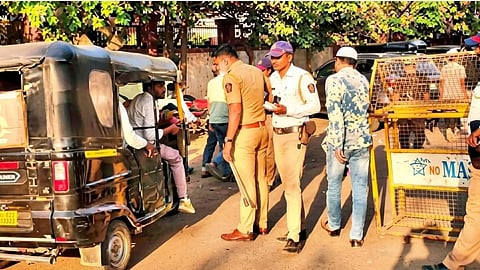 Strict Action Against Traffic Violators: Traffic Police Drive in Sambhajinagar; Action Taken Against 315 Rickshaw Drivers