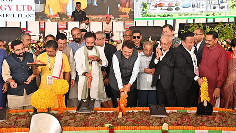 CM Devendra Fadnavis announces ₹3 Lakh Cr investment for Steel Hub in East Vidarbha. 1 lakh jobs to be created in Nagpur, Chandrapur, Gadchiroli, Bhandara & Gondia.
