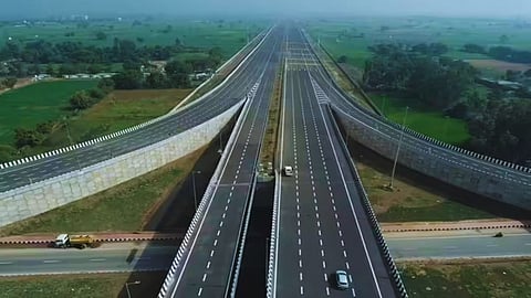 HAI appoints consultant for Gadchiroli-Visakhapatnam connectivity via Raipur Economic Corridor. A major boost for logistics and development in Naxal-hit areas.