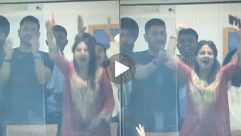 ms dhoni viral video