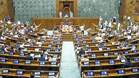 The second phase of Parliament begins today, with the Middle East issue set to be debated, with the Foreign Minister making a statement in the House.