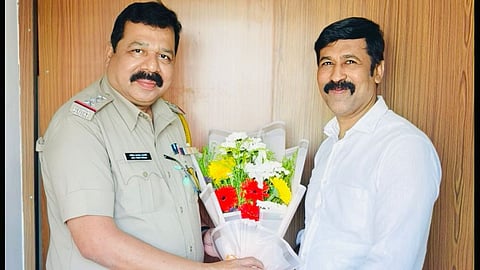 सामाजिक कार्यकर्ता नागपुर, Dr Biplab Majumdar appointment, Special Executive Officer Maharashtra,