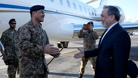General Asim Munir Arrives in Iran; Knocks on Tehran's Door Bearing a Special 'Message' from the US Will a Peace Deal Take Shape in Pakistan?