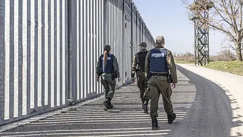 The Terrifying Face of the Greek Police! Pakistani and Afghan Migrants Turned into 'Masked Soldiers' Here is How They Are Being Used at the Border