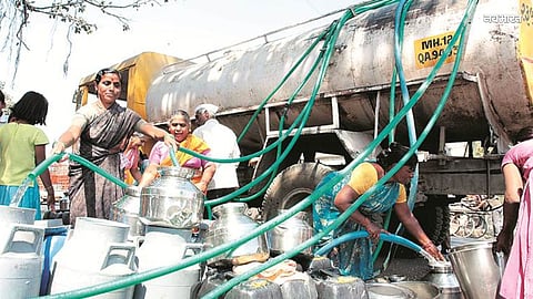 The Looming Water Crisis: Tankers Deployed in 26 Villages of Marathwada; Situation Dire in Sambhajinagar and Jalna.