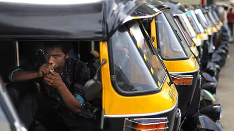 mumbai-marathi-language-rule-auto-drivers-mns-sticker-drive