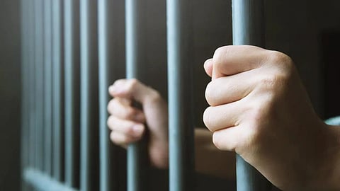 mumbai-police-lockup-dress-code-suicide-prevention-rules