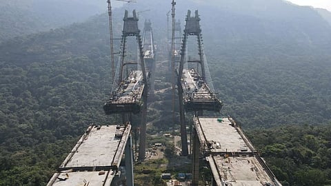 pune-mumbai-expressway-missing-link-light-vehicles-rule