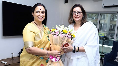 chitra-wagh-priyanka-chaturvedi-nari-shakti-bill-support