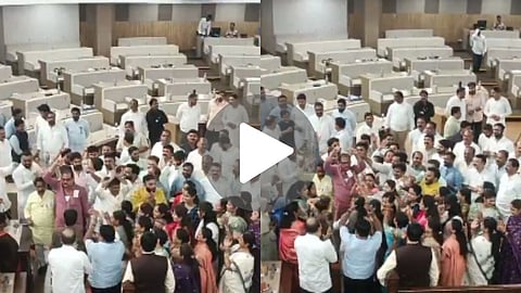pune-municipal-clash-women-bill-bjp-congress-protest