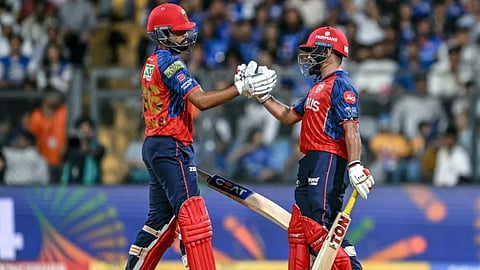 4, 4, 4, 4, 4 और फिर 4...DC के बल्लेबाज ने पावरप्ले में मचाई तबाही, IPL में सिर्फ इतनी बार हुआ है ऐसा कारनामा