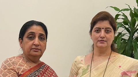 Sunetra Pawar Threat From Rupali Chakankar