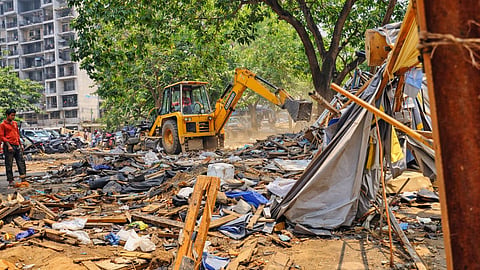 CIDCO cleared 6600 sqm of land in Kamothe and Kharghar by demolishing illegal structures. The drive targeted scrap shops and stalls to reclaim public property.