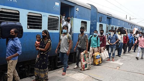 Nagpur: 'Operation Yatri Suraksha' Successful; Accused of Stealing Jewelry and Mobile Phones Arrested — Major Action by RPF