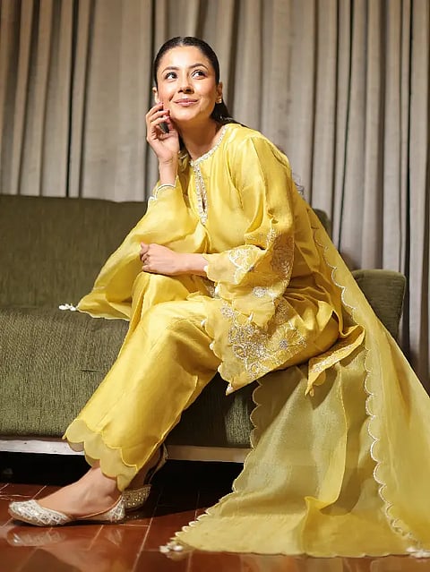 shehnaaz gill suit