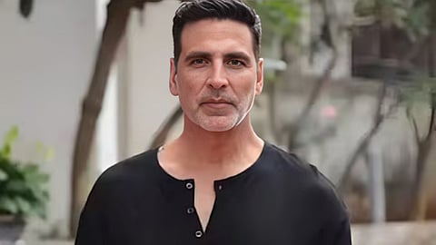 Akshay Kumar Eye Surgery Health Update Bhooth Bangla box office