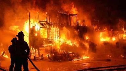anjangaon surji dp road fire short circuit loss