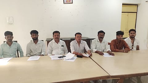 गंगाझरी ग्राम पंचायत में करोड़ों के भ्रष्टाचार का आरोप, ग्रामीणों ने जिप CEO से की जांच की मांग