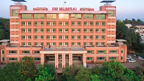 IIM Mumbai Management Trainee Job Alert
