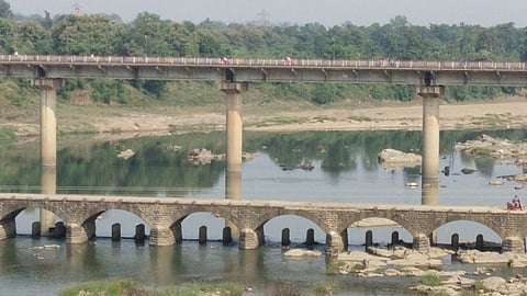 itankolari bridge project delay bhandara chandrapur
