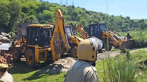 JDA Cracks Down in Jammu: Authority Launches Major Operation Along Ring Road Corridor, Demolishes Over 15 Structures.