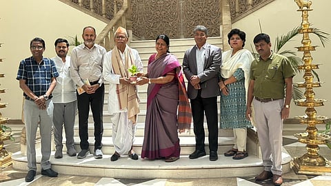 padmashri janardan bothe honoured maharashtra sadan