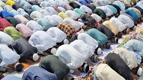 akola kachhi masjid eid ul adha prayer two jamaats