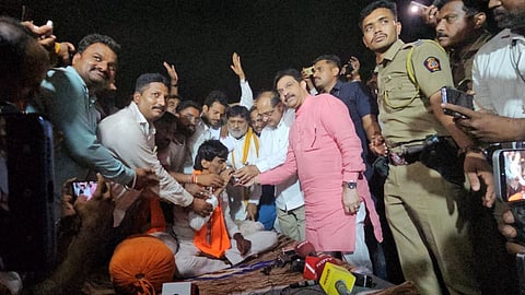 Manoj Jarange Ends Hunger Strike