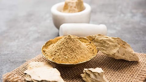 Benefits of Multani Mitti in summer 5 facepack of Multani Mitti