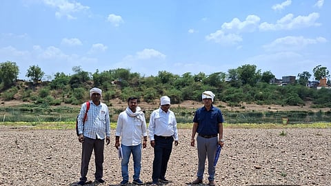 Revenue Plundered, Rules Flouted; Sand Mafia Runs RampantTrucks Ply All Night in Nagpur's Mauda