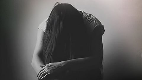 Kolhapur Lady Doctor Physical Abuse Case