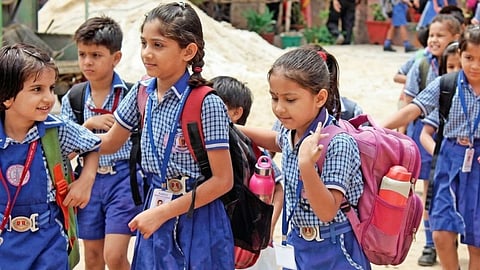 maharashtra freeschool uniform scheme 2026 Wardha quality rules
