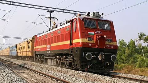 Rail block on Nagpur-Sevagram route till June 6 leads to train cancellations and changes. Nagpur-Madgaon Express will now operate from Ajni station.