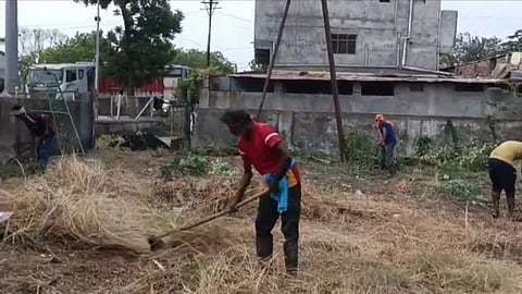 Yavatmal Pandharkawada Road Muslim Cemetery Encroachment
