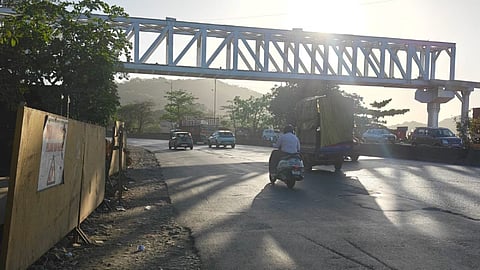 Ghodbunder Road Foot Over Bridges