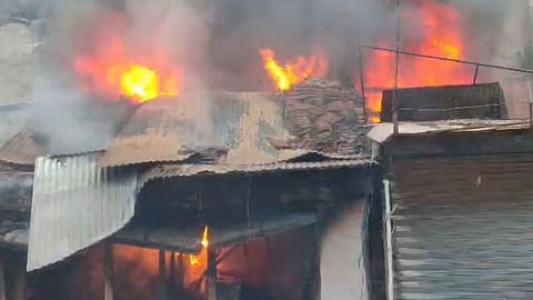 Damoh Fire News