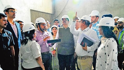 Nagpur Sports Hub and Mayo Project: CM Fadnavis Conducts Inspection; Issues Strict Directives for Quality Improvement