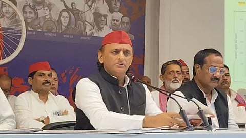 akhilesh-yadav-press-conference-gorakhpur-data-ayodhya-land-scam-news