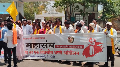 akola koli mahasangh caste validity certificate protest