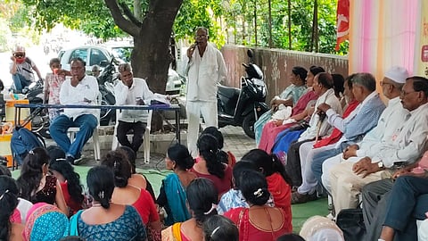 Amravati Lal Bawta Khet Mazdoor Protest