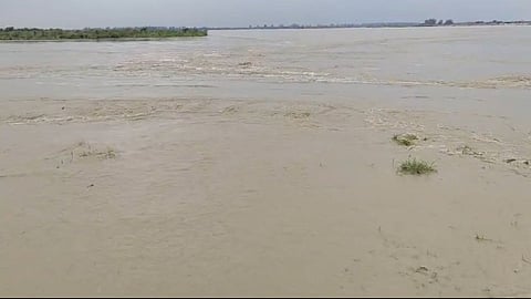gondia flood preparedness 96 villages at risk district administration