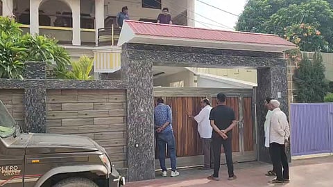 Enforcement Directorate carries out coordinated raids in Rewa district